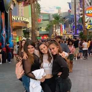 Meet your Posher, Isabella